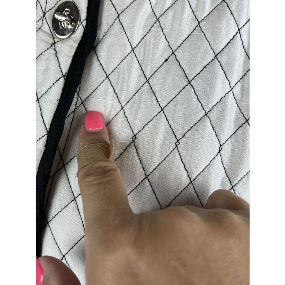 JW Junction West Quilted Jacket Womens Medium White Black Stitching Silk GUC - Picture 6 of 16
